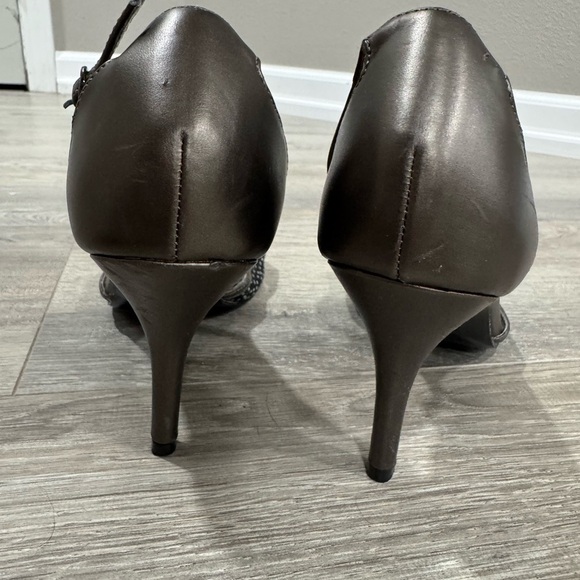 M by Marinelli Heels Expose Pewter Heel 3” - Picture 8 of 8